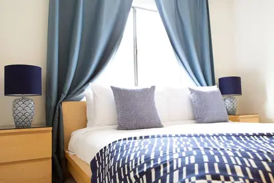 Image de B1- Appartement 2 chambres inspiré du milieu du siècle avec accès aux sources chaudes hors site