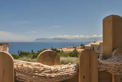 Image de La fenêtre sur la mer des gitans