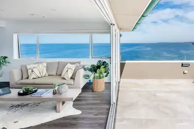 Image de Penthouse spacieux sur la célèbre Bondi Beach de Sydney avec des vues spectaculaires