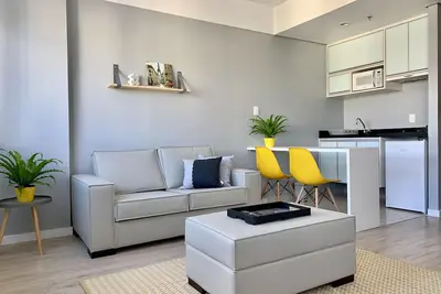 Image de Nouveau studio avec WiFi, A / C, télévision par câble et service de nettoyage