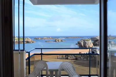 Image de Appartement avec Wifi Vue Exceptionnelle Sur Mer à Tregastel