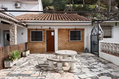 Image de Ar Manantial de los Cañitos: Annex apartments w/ own entrance, kitchen, bathroom