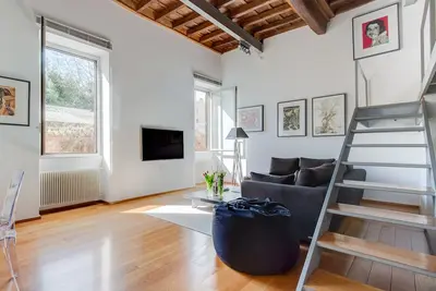 Image de Trastevere Luxury Loft, unique, moderne et avec une galerie d'art italienne