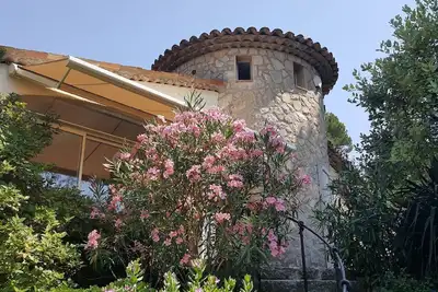 Image de Charmante villa provençale avec piscine