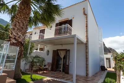 Image de Villa Sole vue mer avec jardin / barbecue