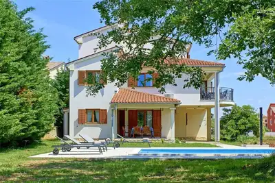 Image de Villa Theresa Ă LiĹľnjan (maison pour 12 personnes)