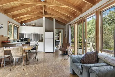 Image de Tajm - Vues De Bush Et Une Plate À Pied À La Plage