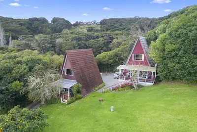 Image de The Plum House Wairoro Park - Maison de vacances Russell