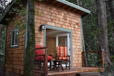Image de Mountain View Casita dans Redwoods magiques. <br>Prix d'hiver.