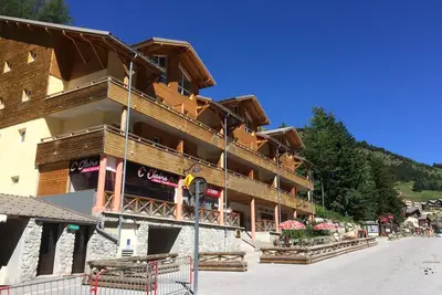 Image de Appart confortable + Sauna + Local Ă skis | Pres de la navette