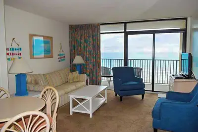 Image de 601 Oceanfront 1 Bedroom de Veranda! Parfait pour une escapade en couple!