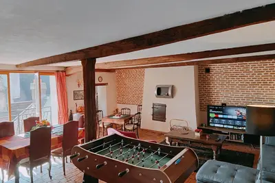 Image de Les Petites Forges Centre Historique Auxonne 120 m2 (Autoroute A39 à 5')