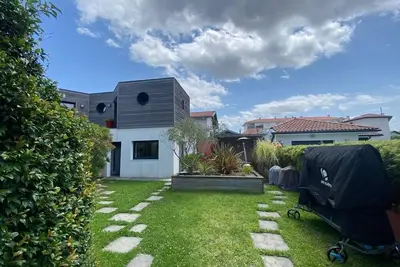 Image de Villa de 150 m2, calme et centrale