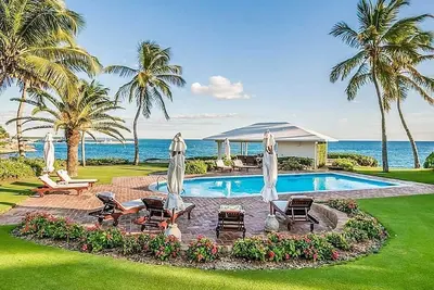 Image de Villa Exclusive Ocean Front View avec 2 plages privées