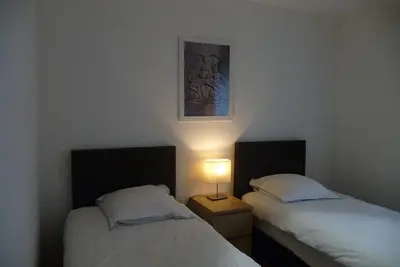 Image de Appartement neuf meublé Rdc avec box proche gare et toutes commodites