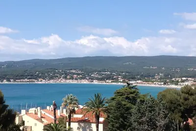 Image de Appartement T4 Saint Cyr sur Mer La Madrague vue mer dans résidence gardée