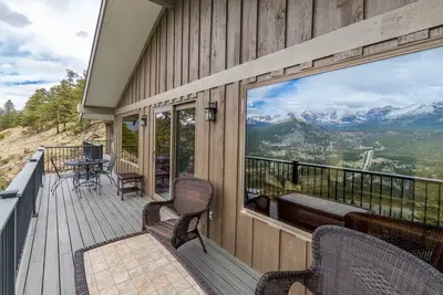 Image de Breiding Upper Condominium (condo 2 chambres)