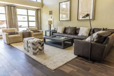 Image de Penthouse de 4 chambres à Canyons Village