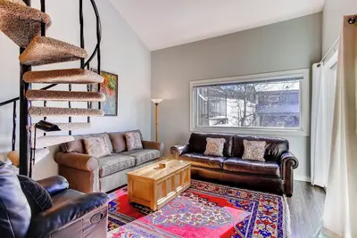 Image de Incroyable 2 Br avec balcon et vue