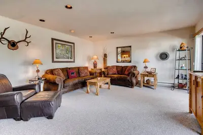 Image de Unité de 3 Br avec cheminée et vue sur la montagne