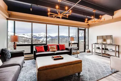 Image de Condo Mountain Plaza à la décoration unique