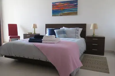 Image de Notre appartement à Seacrest est tout nouveau et autorisé par l'autorité de tourisme de Malte.