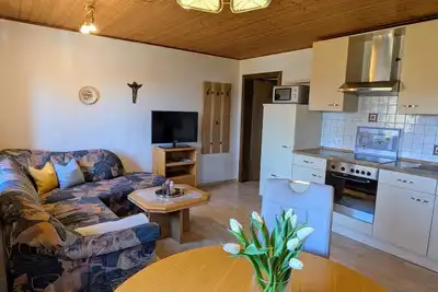 Image de Maison de vacances confortable dans la forêt bavaroise avec balcon