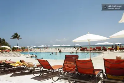 Image de Propriete Sur La Plage Avec Balcon, Oceanview. Str-02256