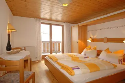 Chambre double avec douche, Wc - Maislau *** & Apartments, Inn