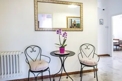 Image de S069 - Sirolo, four-room apartment in the center with terrace and garage
