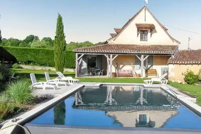 Image de Homerez - Villa charmante à Issac avec piscine privée