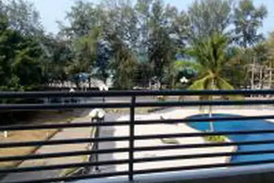Image de The Royal Rayong par Nun, Phe-Rayong, <br>Front de mer, 2 chambres \/ 2 salles de bain