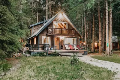 Image de 48sl - Animaux acceptés - Wifi - Poêle à bois - 5 personnes