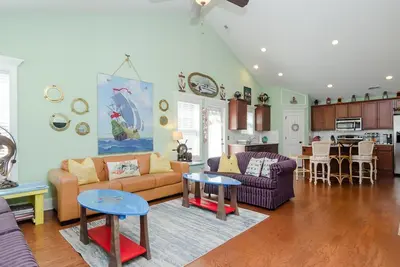 Image de Charmante petite maison de plage colorée au coeur de Carolina Beach
