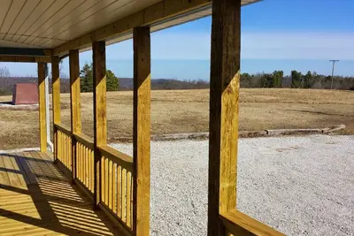 Image de Blanchard Caverns Cabin & 31 Acres sur Scenic Hwy 14