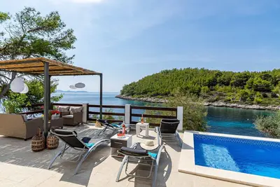 Image de Superbe maison Ă Blato avec WiFi