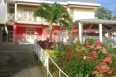Image de Bas de Villa bord de mer