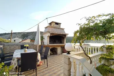 Appartement romantique avec vue sur la mer Vinišće, Dalmatie