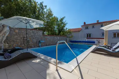 Image de Appartement de vacances Crikvenica pour 2 - 5 personnes avec 3 chambres à coucher - Appartement de v