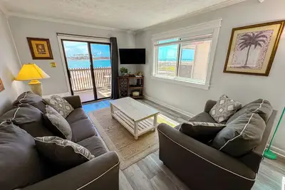Image de Inlet Point Villas Unit 4c! Waterway-View Condo 2 chambres Ă Cherry Grove!