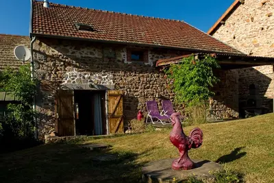 Image de Charmante grange rénovée avec jardin, terrasse et animaux acceptés