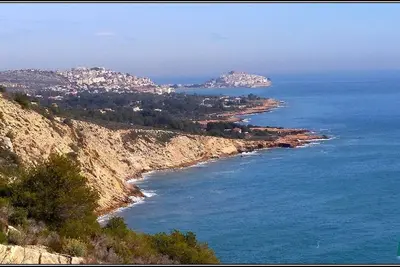 Image de Appartement climatise charme, wifi, Chaîne française, piscine, parking