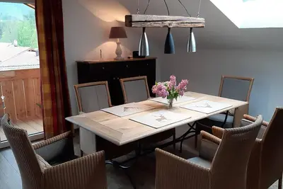 Image de Appartement Dg lumineux, confortable et meublé avec goût avec balcon orienté au sud