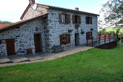 Image de Maison Authentique avec Jardin et Cheminée, Animaux Acceptés, Parking, Internet
