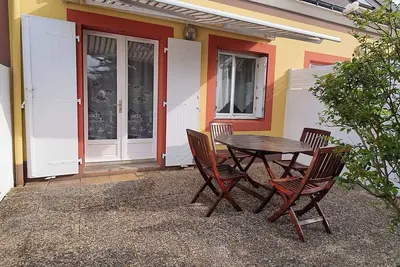 Image de Appartement Rdc avec jardin proche du port, terrasse, parking privé, idéal couple/enfant, animaux Ok