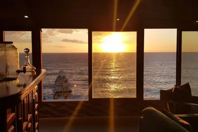 Image de The Batroun seaview - Apt near to our lady of the sea and the Phoenician wall