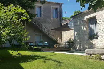 Maison  familiale vigneronne Loizo 4*