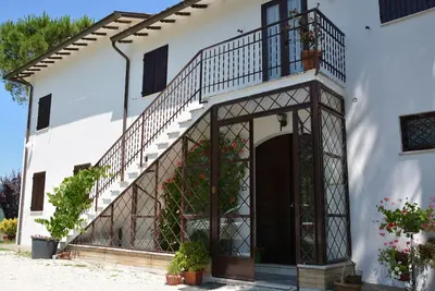 Image de Casale Fusco Country House est une belle ferme HĂ´tel sur la colline de Spoleto