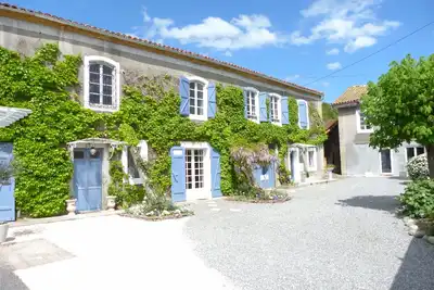 Image de Naturaform centre de bien-être et ses chambres d'hôtes