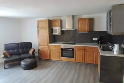Image de Grand appartement (140m²) avec trois chambres et une salle de cheminée